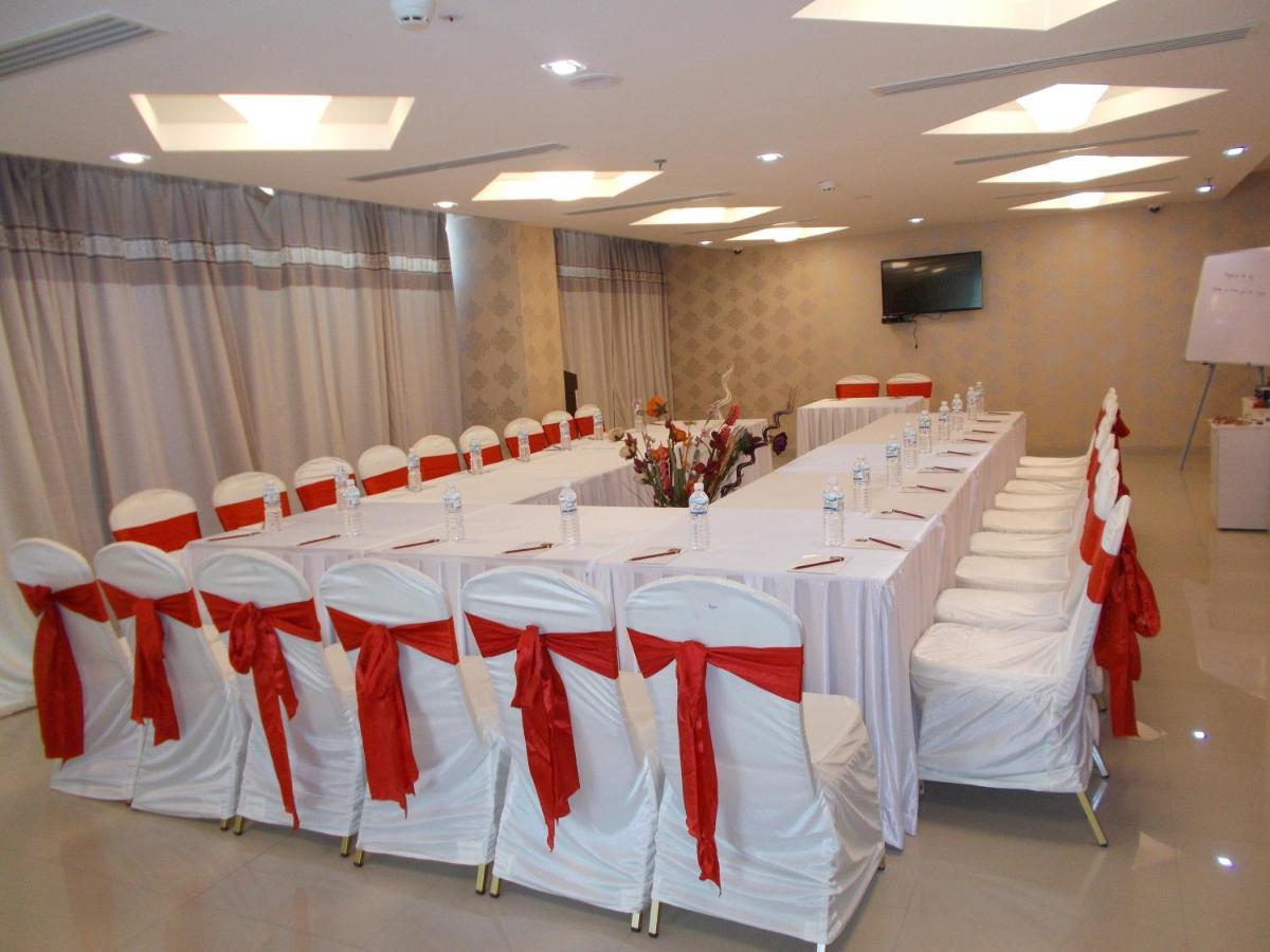 Отель Best Western Tirupati Chittoor Экстерьер фото
